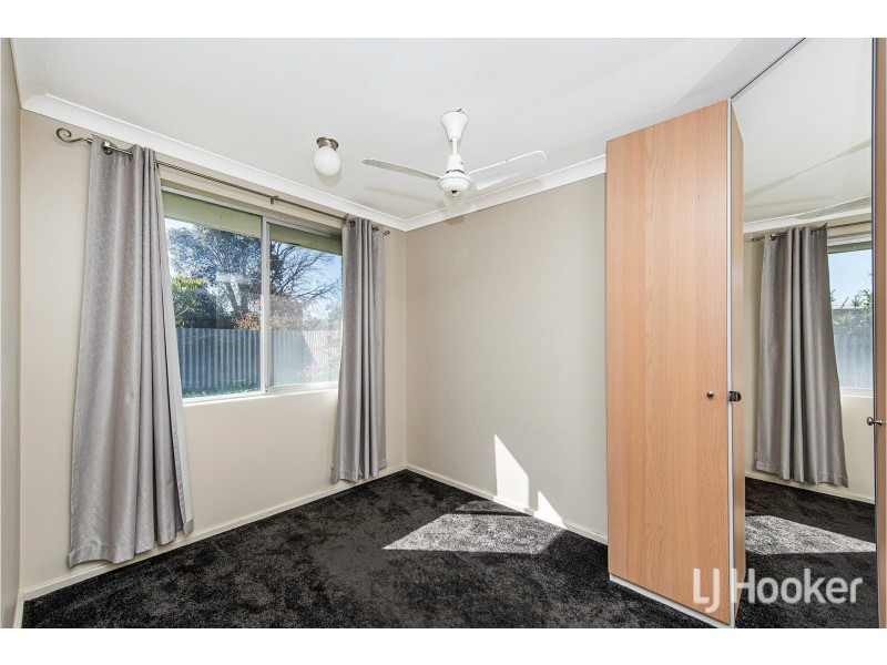 8 Fountain Way, Huntingdale WA 6110