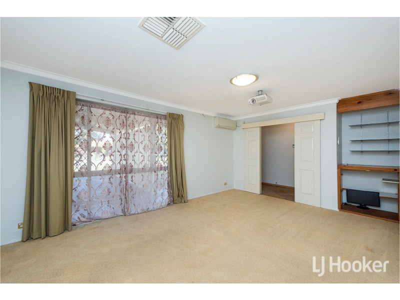 15 Rushbrook Way, Thornlie WA 6108