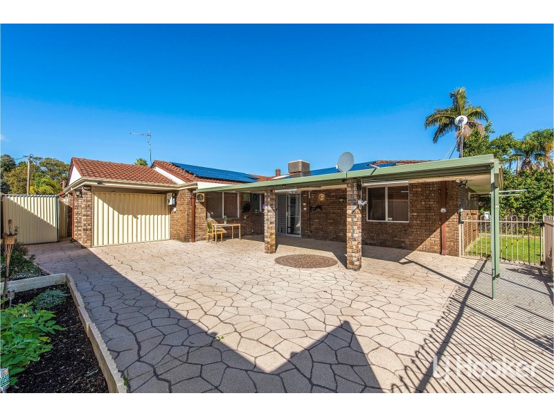 15 Rushbrook Way, Thornlie WA 6108