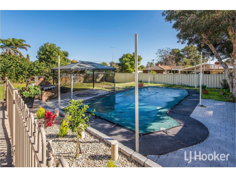 15 Rushbrook Way, Thornlie WA 6108