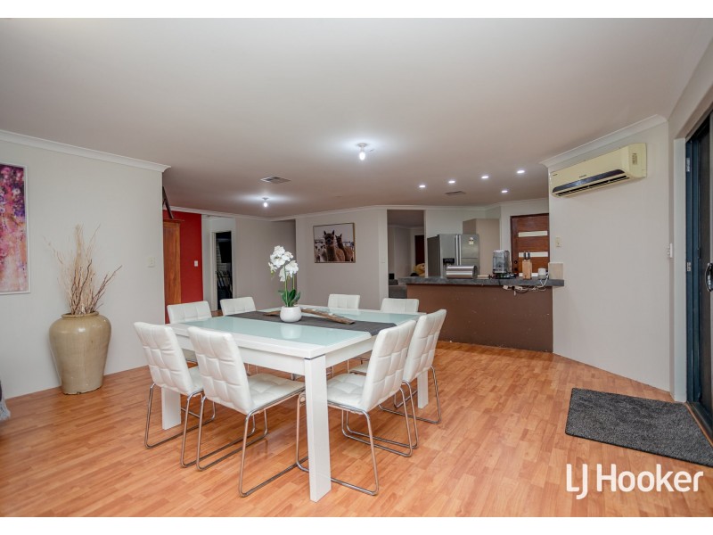 7 Donegal Court, Seville Grove WA 6112