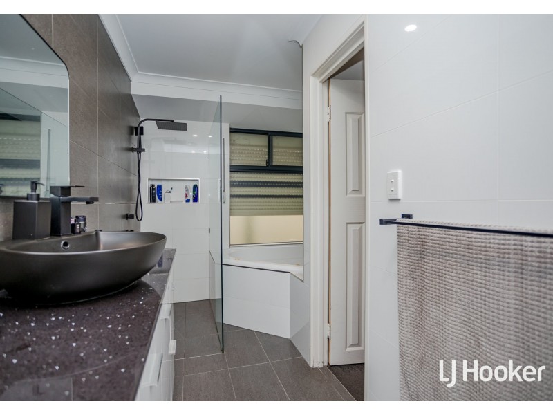 7 Donegal Court, Seville Grove WA 6112