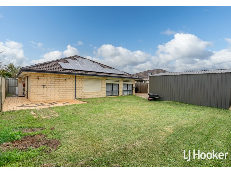 7 Donegal Court, Seville Grove WA 6112