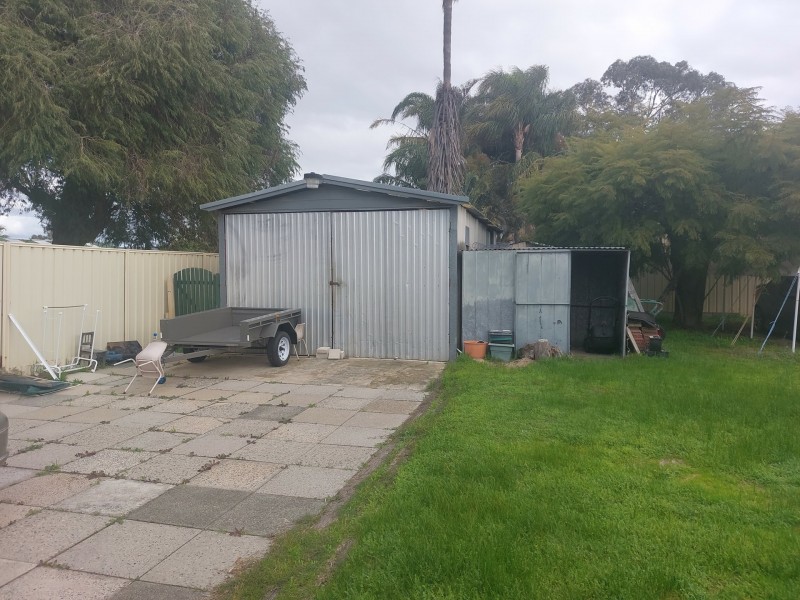 14 Birrel Place, Gosnells WA 6110