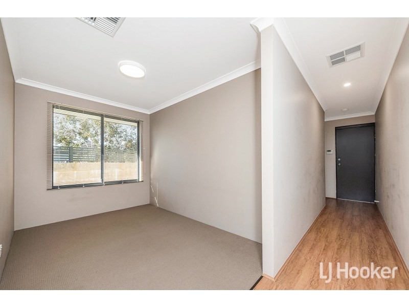 8 Nene Road, Southern River WA 6110