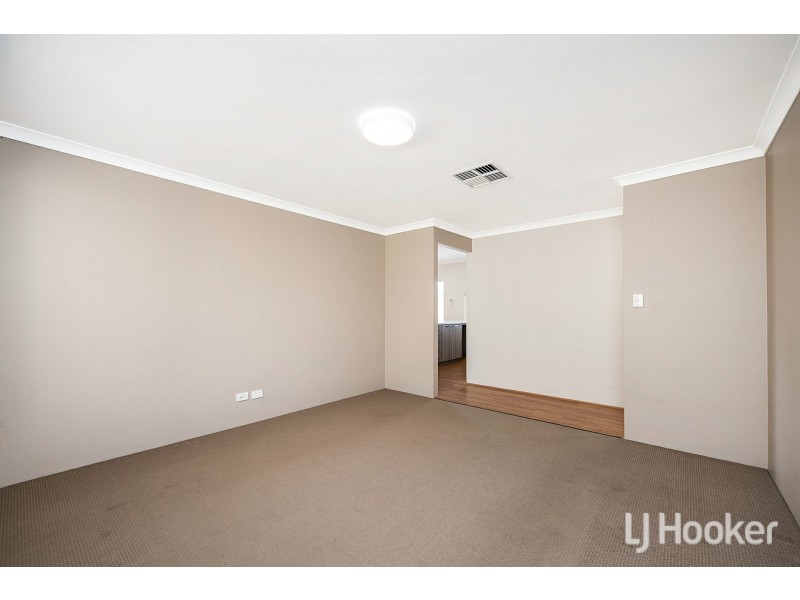 8 Nene Road, Southern River WA 6110