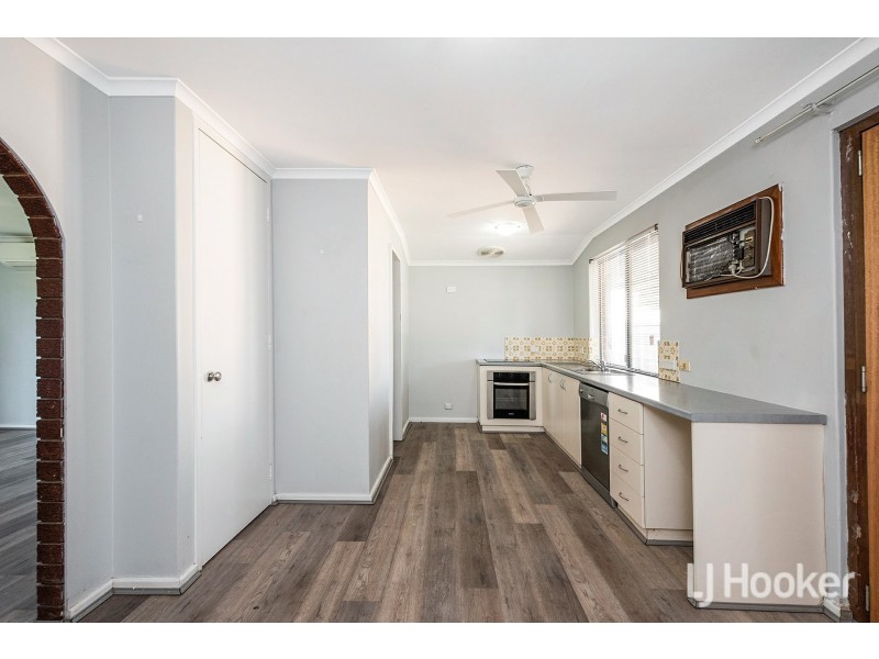 6 Sherlock Close, Gosnells WA 6110