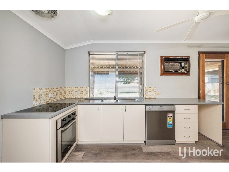 6 Sherlock Close, Gosnells WA 6110