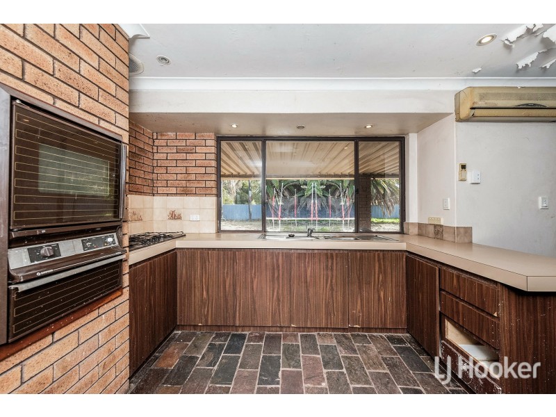 41 Shamrock Way, Huntingdale WA 6110