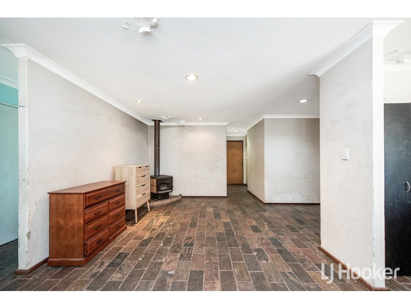 41 Shamrock Way, Huntingdale WA 6110