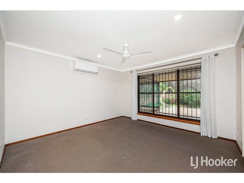 8 Station Street, Gosnells WA 6110