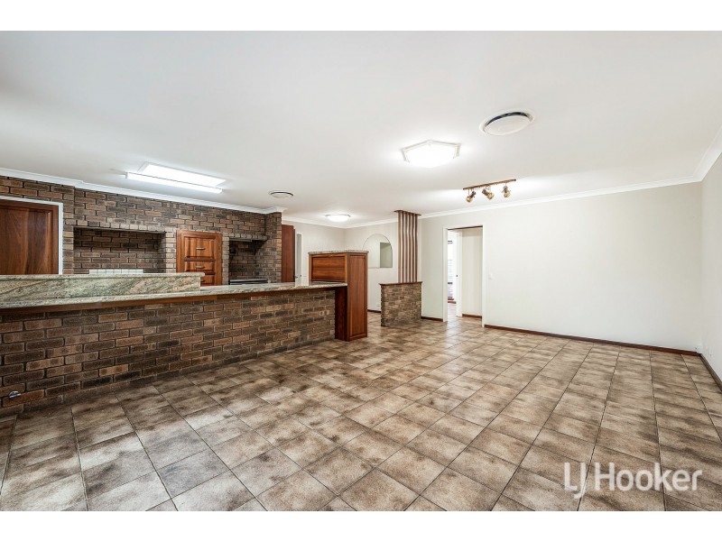 26 Moss Street, Huntingdale WA 6110