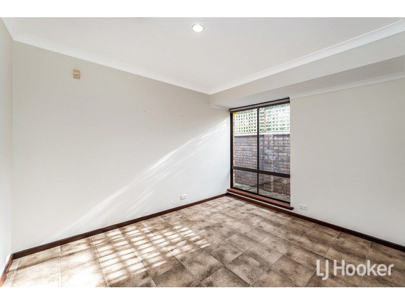 26 Moss Street, Huntingdale WA 6110