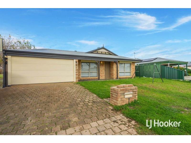 7 Reveley Close, Seville Grove WA 6112