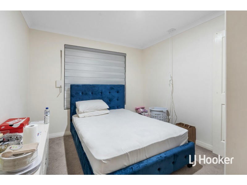 7 Reveley Close, Seville Grove WA 6112