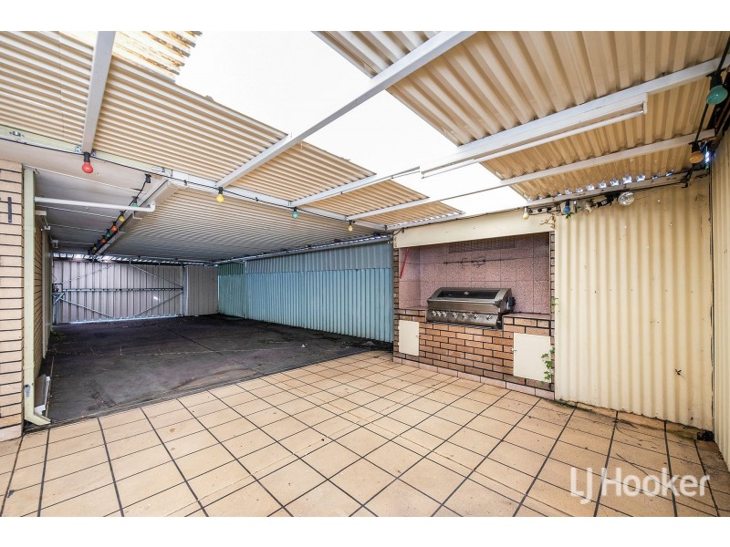 30 Mirrelia Way, Riverton WA 6148