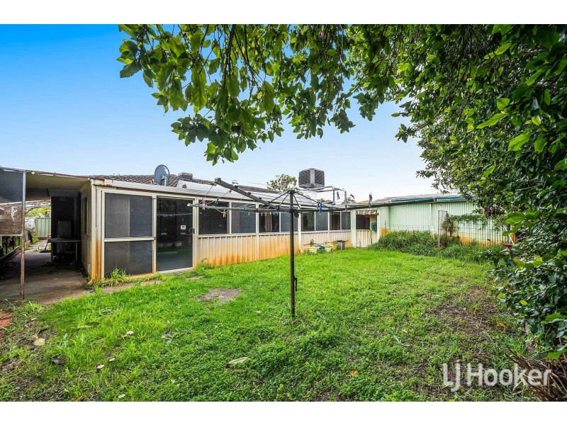 30 Mirrelia Way, Riverton WA 6148