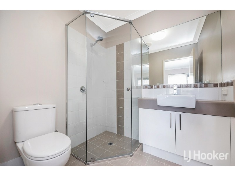 4/15 May Street, Gosnells WA 6110
