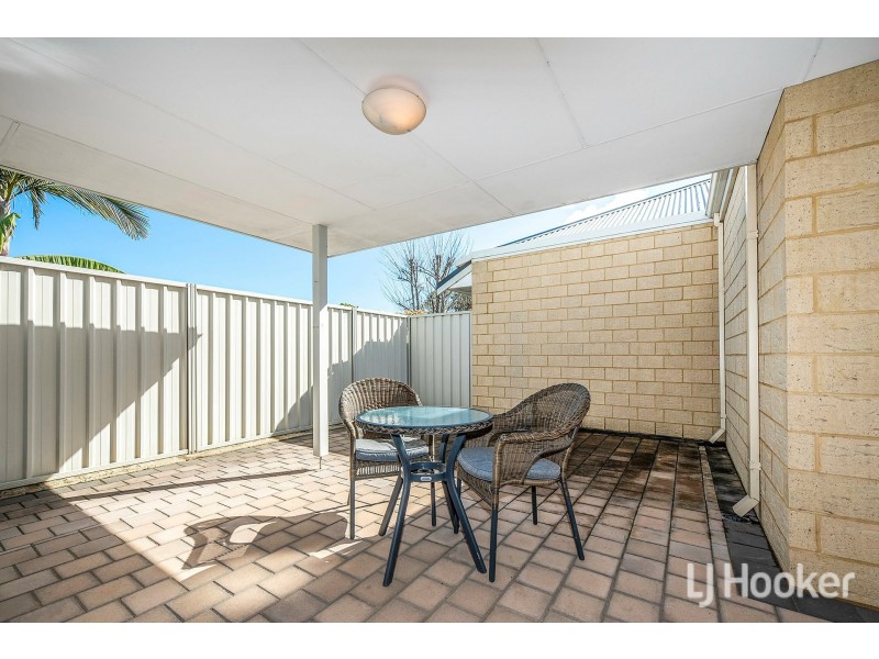 4/15 May Street, Gosnells WA 6110