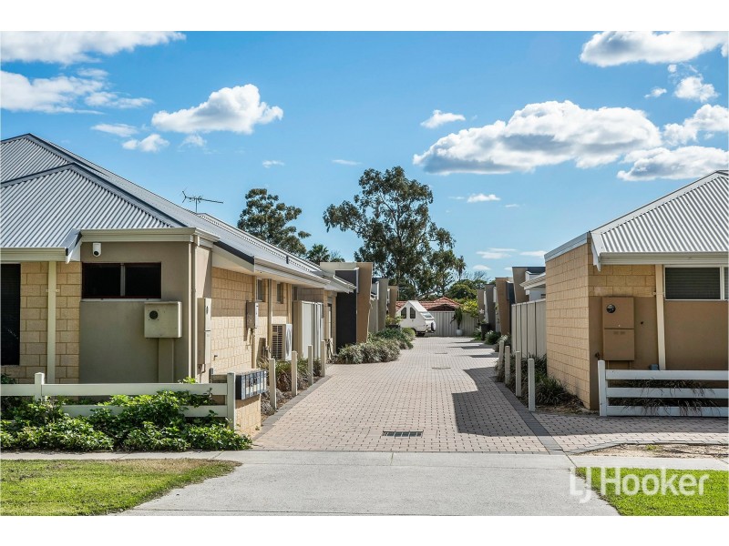 4/15 May Street, Gosnells WA 6110