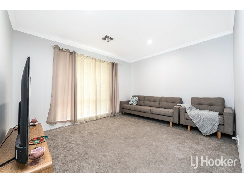 20 Wickham Road, Beckenham WA 6107