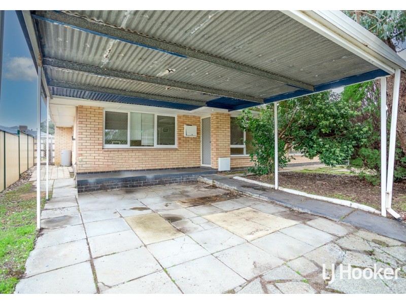 15A Arnott Court, Kelmscott WA 6111