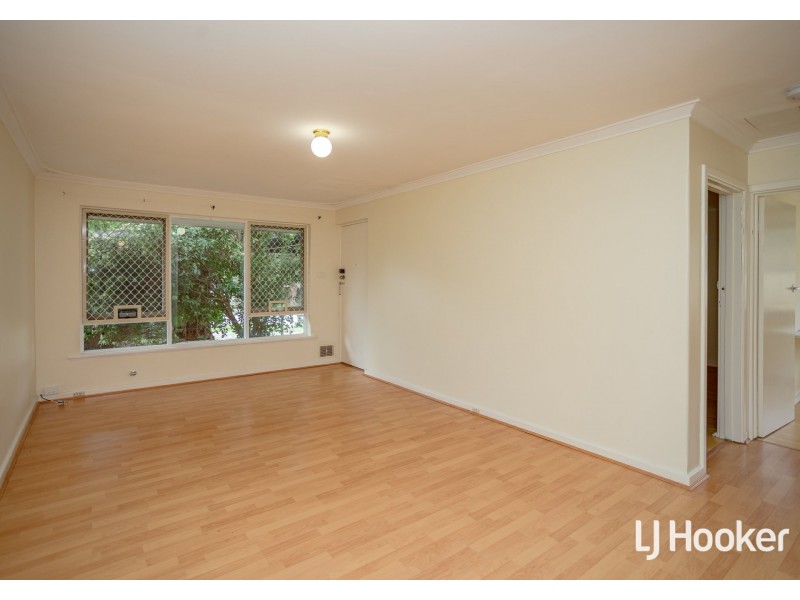 15A Arnott Court, Kelmscott WA 6111