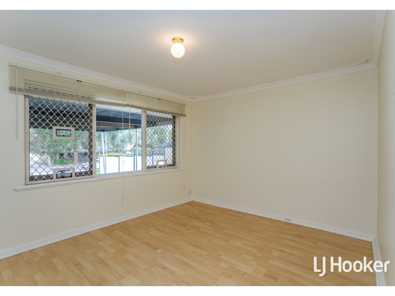 15A Arnott Court, Kelmscott WA 6111