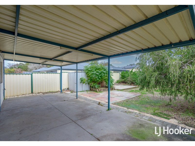 15A Arnott Court, Kelmscott WA 6111