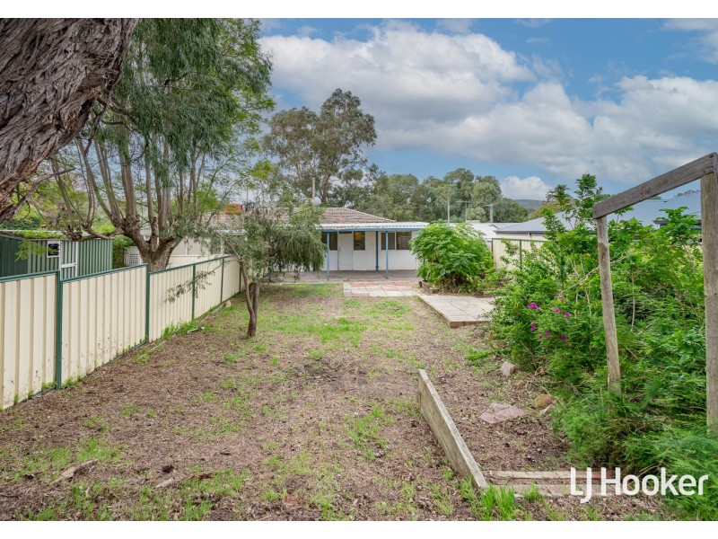 15A Arnott Court, Kelmscott WA 6111