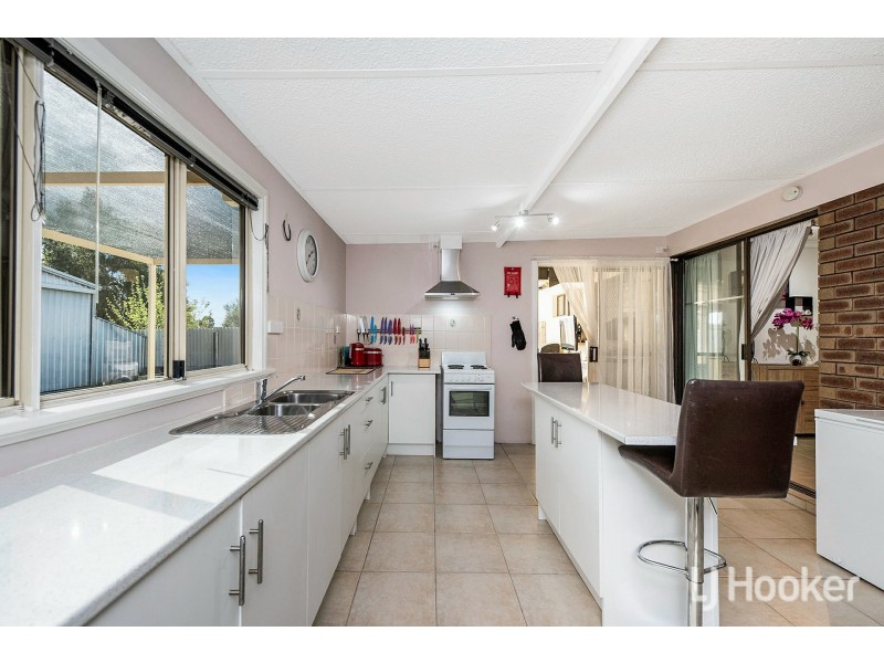 4 Sherlock Close, Gosnells WA 6110