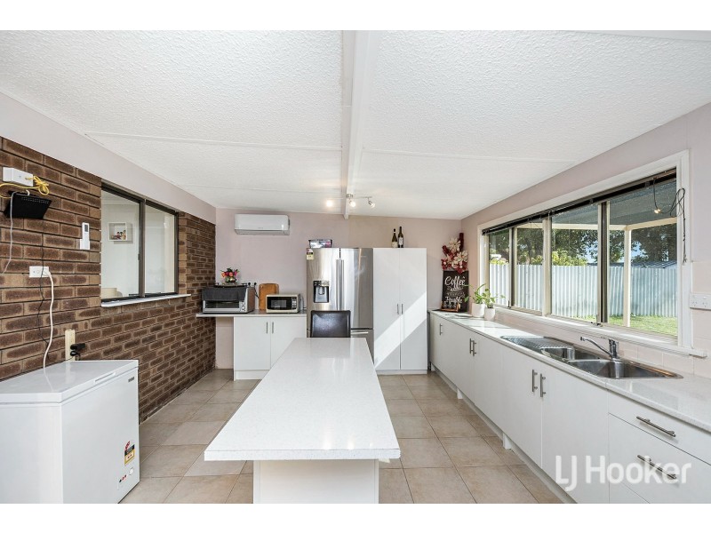 4 Sherlock Close, Gosnells WA 6110