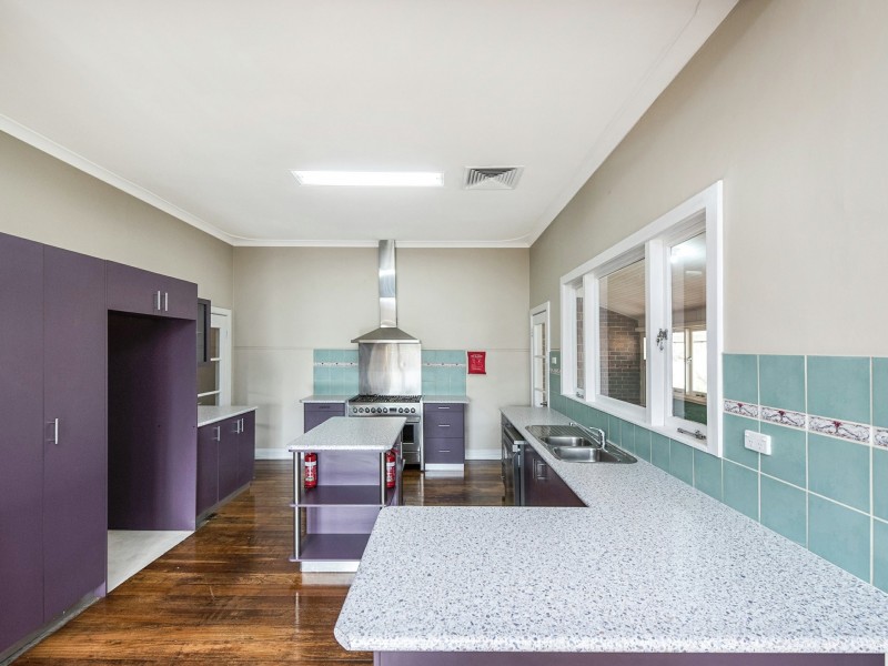 61 Westfield Road, Camillo WA 6111