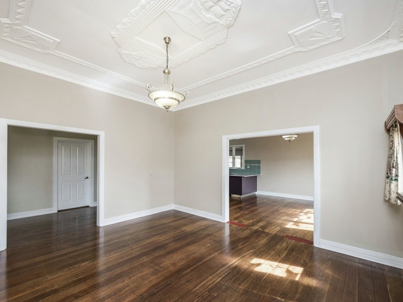 61 Westfield Road, Camillo WA 6111