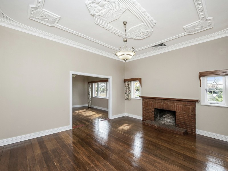 61 Westfield Road, Camillo WA 6111