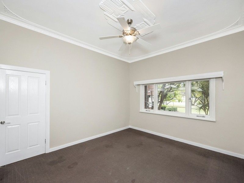 61 Westfield Road, Camillo WA 6111