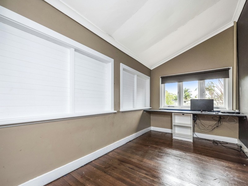 61 Westfield Road, Camillo WA 6111