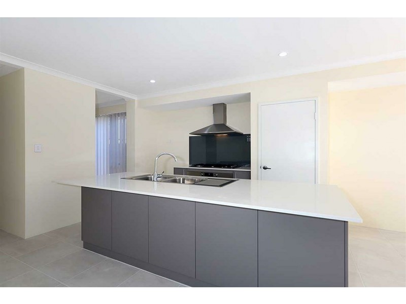 58 Corbridge Avenue, Wellard WA 6170