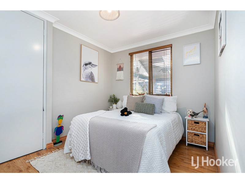 11 Toora Place, Cooloongup WA 6168