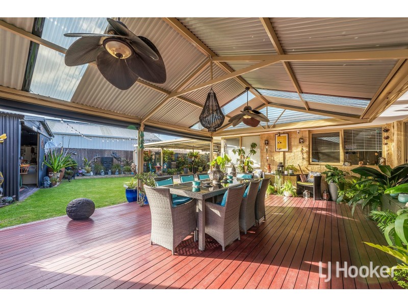 11 Toora Place, Cooloongup WA 6168