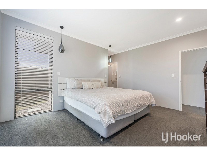 13 Dundatha Drive, Byford WA 6122