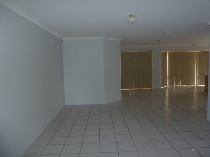 30 Spyglass Circle, Canning Vale WA 6155
