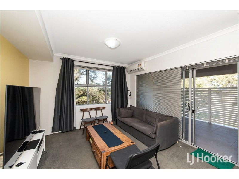 5/11 Debenham Street, Thornlie WA 6108