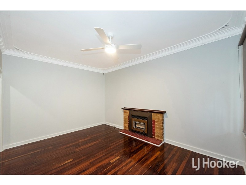 14 Hunt Street, Thornlie WA 6108