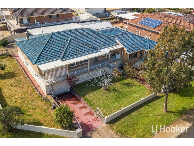 44 Sussex Street, Spearwood WA 6163