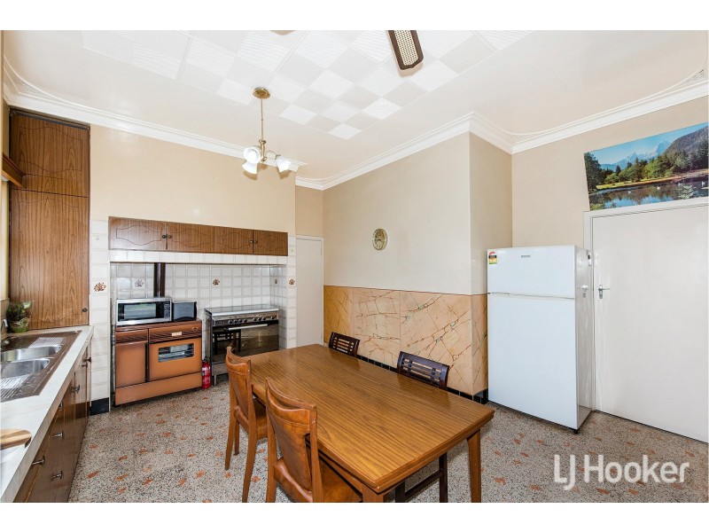 44 Sussex Street, Spearwood WA 6163