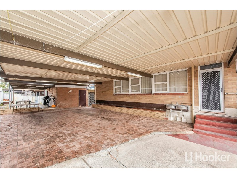 44 Sussex Street, Spearwood WA 6163