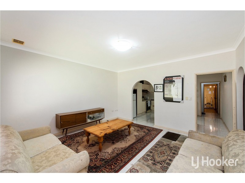 44 Sussex Street, Spearwood WA 6163
