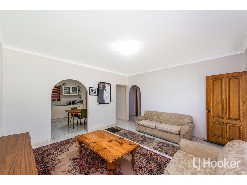 44 Sussex Street, Spearwood WA 6163