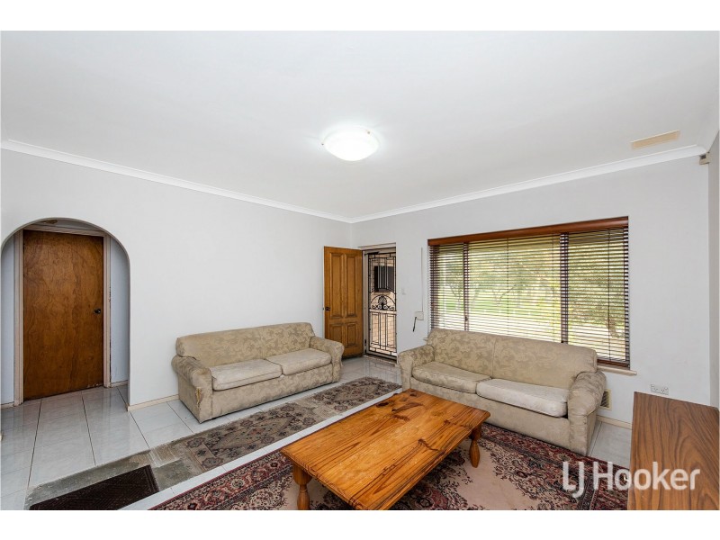 44 Sussex Street, Spearwood WA 6163